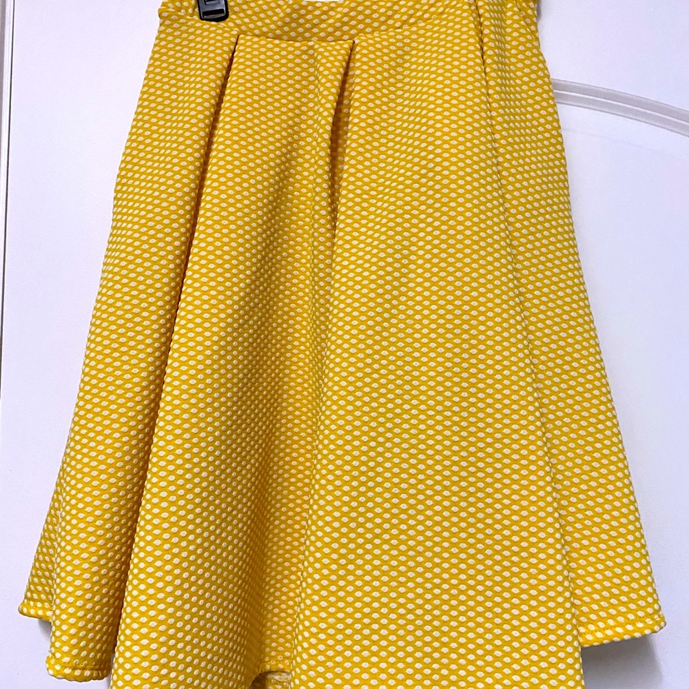 LuLaRoe Madison Skirt - EUC - Size Small
